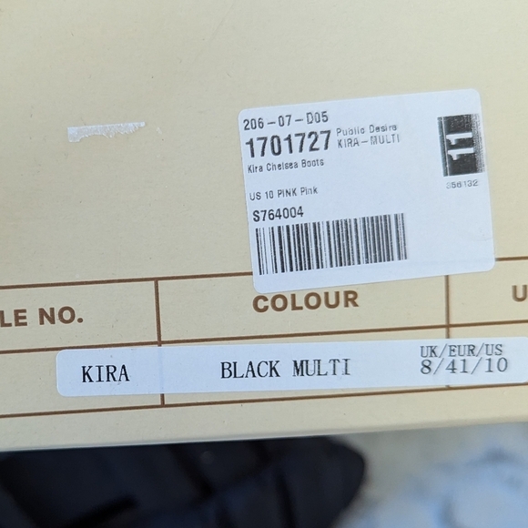 Public Desire Kira Chelsea Lug Sole Boots - Picture 16 of 16